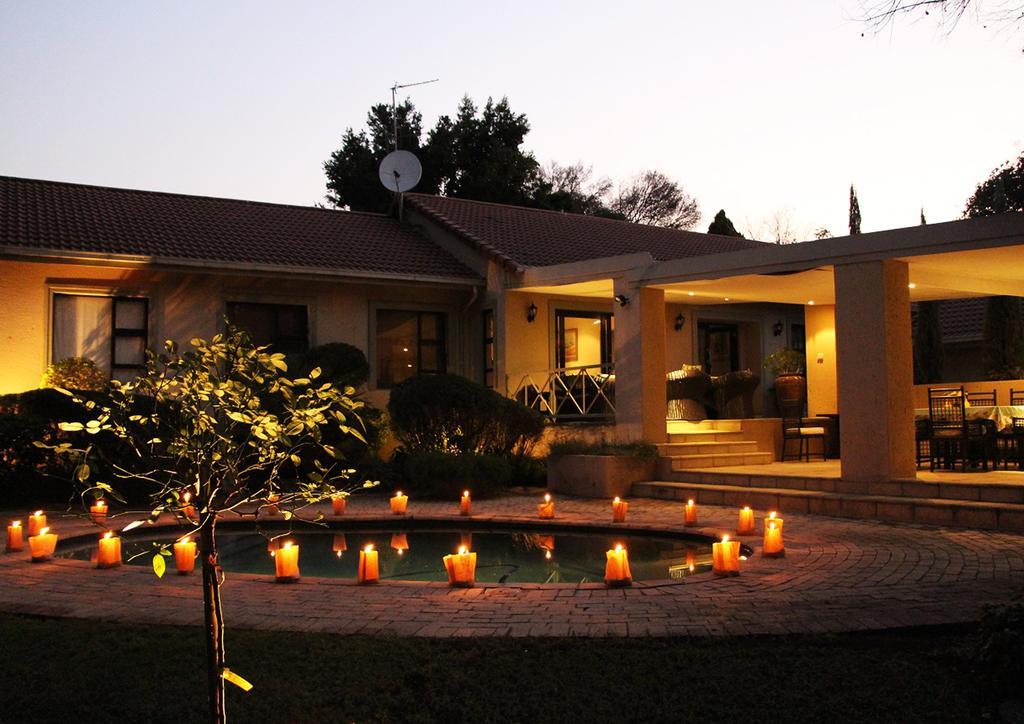 A Hundred Thousand Welcomes B&B Sandton Buitenkant foto